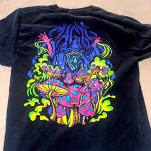 Alab T shirt Mens small